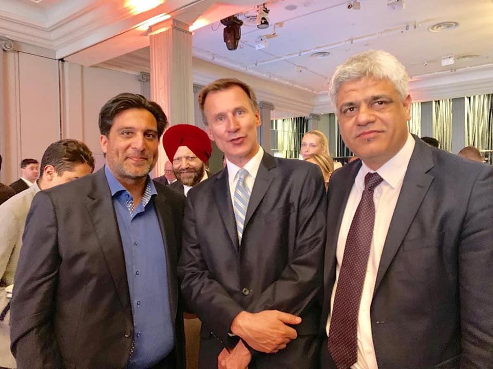 Rt. Hon Jeremy Hunt MP with our MD Manish Tiwari